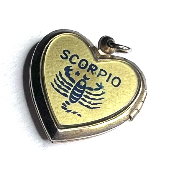 Vintage Locket Scorpio Keepsake Astrology Zodiac Sign October November Jewelry - Picture 5 of 5